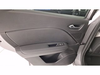 RENAULT Captur 1.6 E-Tech phev Intens 160cv auto