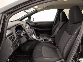NISSAN Leaf 40kWh Acenta CVT my19