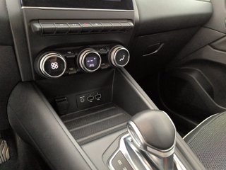 RENAULT Captur 1.6 E-Tech phev Intens 160cv auto my21