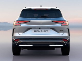 RENAULT iconic MY25 full hybrid E-Tech 200 7p
