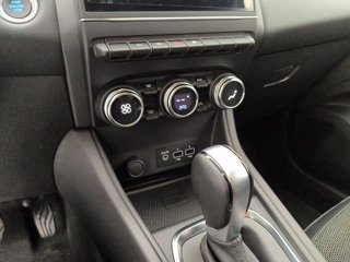 RENAULT Captur 1.6 E-Tech full hybrid Rive Gauche 145cv auto