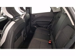 RENAULT Captur 1.6 E-Tech hybrid Intens 145cv auto