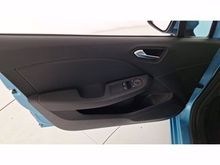 RENAULT Clio 1.6 E-Tech hybrid Zen 140cv auto my21