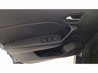 RENAULT Captur 1.6 E-Tech hybrid Zen 145cv auto