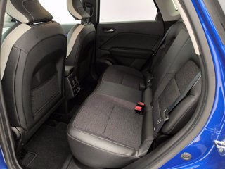 RENAULT Captur 1.6 E-Tech hybrid Intens 145cv auto