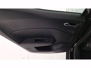 RENAULT Clio 1.6 E-Tech hybrid Intens 140cv auto my21