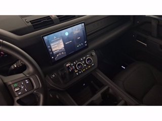 LAND ROVER Defender 110 3.0 I6 MHEV X-Dynamic HSE AWD Auto