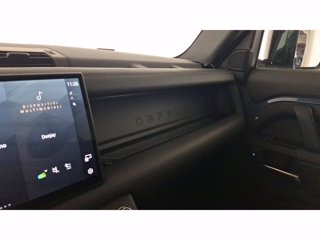 LAND ROVER Defender 110 3.0 I6 MHEV X-Dynamic HSE AWD Auto