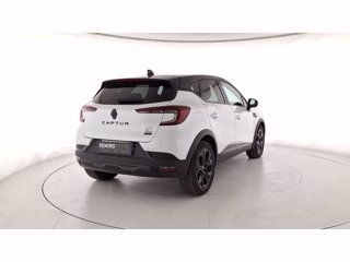 RENAULT Captur 1.6 E-Tech full hybrid Rive Gauche 145cv auto