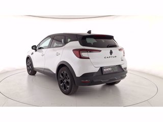 RENAULT Captur 1.6 E-Tech full hybrid Rive Gauche 145cv auto