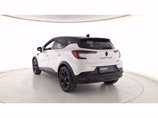 RENAULT Captur 1.6 E-Tech full hybrid Rive Gauche 145cv auto