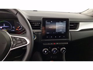 RENAULT Captur 1.6 E-Tech hybrid Intens 145cv auto