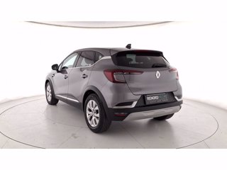 RENAULT Captur 1.6 E-Tech hybrid Intens 145cv auto