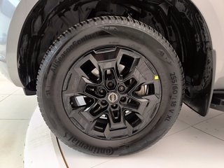 NISSAN Navara Double Cab 2.3 dCi 190cv New N-Guard 4WD Au