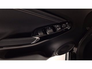 NISSAN Juke 1.6 hev Premiere Edition