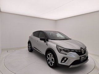 RENAULT Captur 1.6 E-Tech hybrid Techno Fast Track 145cv auto