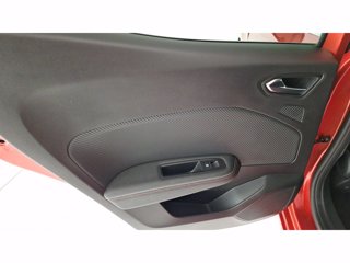 RENAULT Clio 1.6 E-Tech hybrid R.S. Line 140cv auto