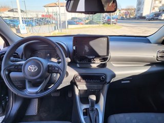 TOYOTA Yaris 1.5 Hybrid 115 Active e-CVT