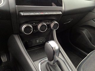 RENAULT Captur 1.6 E-Tech hybrid Intens 145cv auto