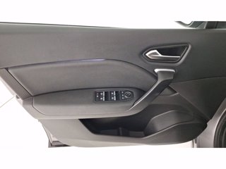 RENAULT Captur 1.6 E-Tech hybrid Intens 145cv auto