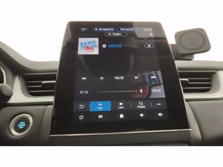 RENAULT Captur 1.6 E-Tech hybrid Techno Fast Track 145cv auto