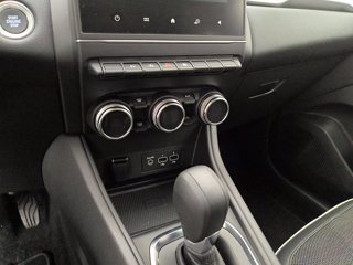 RENAULT Captur 1.6 E-Tech full hybrid Techno 145cv auto