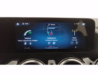 MERCEDES GLA 180 D Executive 8G-DCT