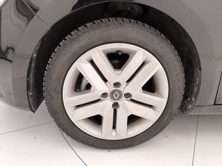 RENAULT Clio 1.6 E-Tech hybrid Zen 140cv auto my21