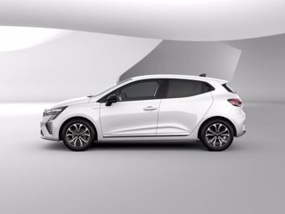 RENAULT techno MY25 full hybrid E-Tech 145