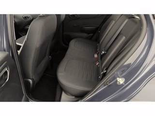 HYUNDAI i10 1.0 MPI Tech Connect Pack AT