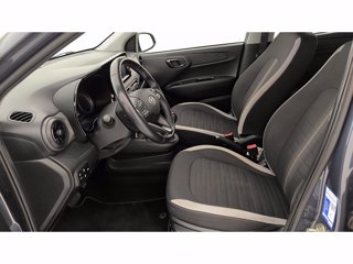 HYUNDAI i10 1.0 MPI Tech Connect Pack AT