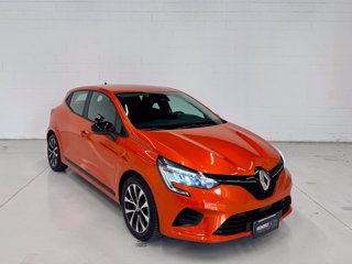 RENAULT Clio 1.6 E-Tech full hybrid Equilibre 145cv auto