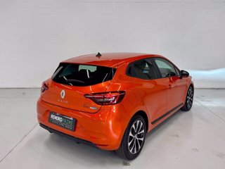 RENAULT Clio 1.6 E-Tech full hybrid Equilibre 145cv auto