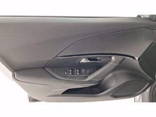 PEUGEOT 2008 1.2 hybrid GT 145cv e-dcs6