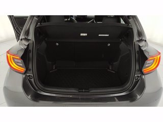 TOYOTA Yaris 1.5 Hybrid Lounge e-CVT