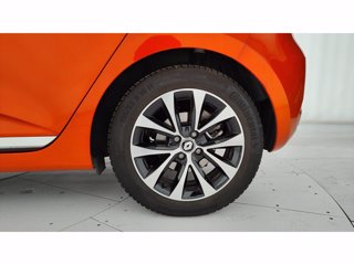 RENAULT Clio 1.6 E-Tech full hybrid Techno 145cv auto