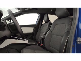 RENAULT Clio 1.6 E-Tech full hybrid Techno 145cv auto