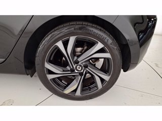 RENAULT Clio 1.6 E-Tech full hybrid E-Tech Engineered 145cv auto