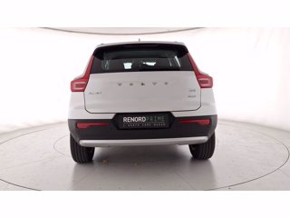 VOLVO XC40 2.0 b3 Essential auto