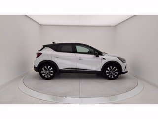 RENAULT Captur 1.6 E-Tech full hybrid Techno 145cv auto