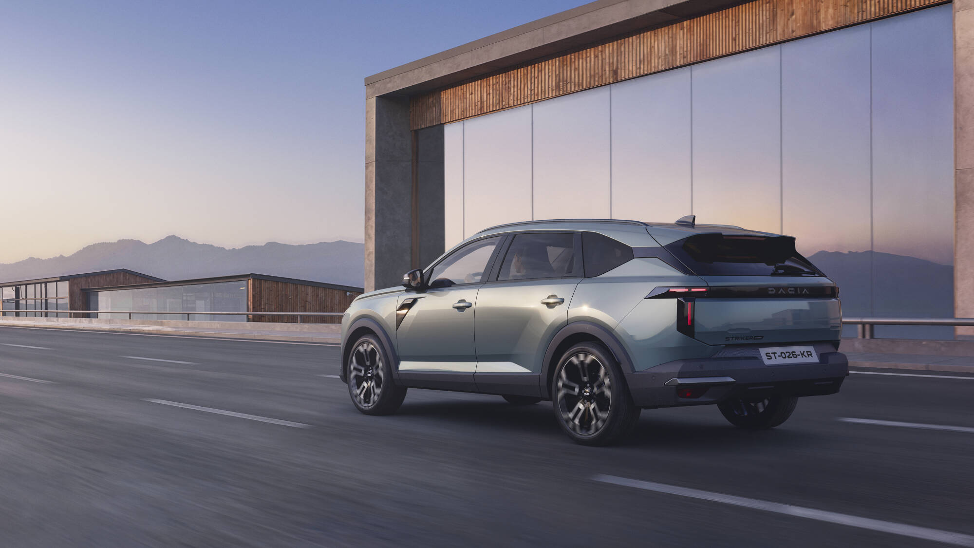 Dacia Striker Hybrid 155 Low Definition (1)